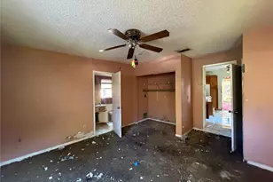 2221 Union St S, Saint Petersburg, FL 33712 - Photo 11