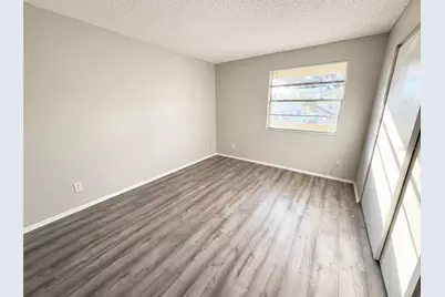 245 Thorn Tree Place #245, Brandon, FL 33510 - Photo 15