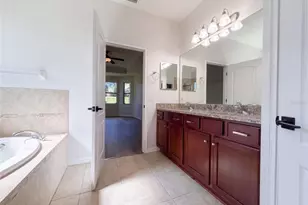 20009 Outpost Point Dr, Tampa, FL 33647 - Photo 13