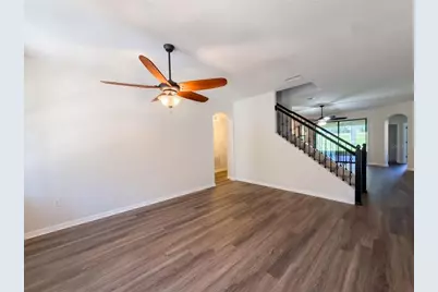 20009 Outpost Point Drive, Tampa, FL 33647 - Photo 7