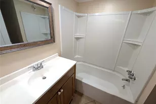 6415 S Roberts Ave, Tampa, FL 33616 - Photo 7