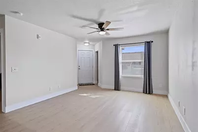 3024 Parkway Boulevard #304, Kissimmee, FL 34747 - Photo 5