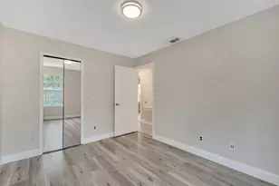 2452 Sweetwater Club Cir, Kissimmee, FL 34746 - Photo 13