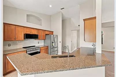 1071 Princeton Drive, Clermont, FL 34711 - Photo 7