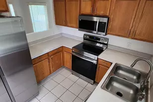 2840 Osprey Cove Pl, Kissimmee, FL 34746 - Photo 9