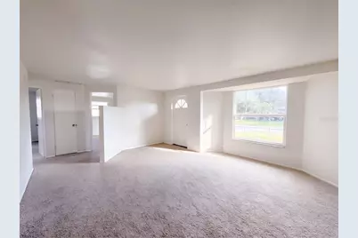 117 66th Avenue W, Bradenton, FL 34207 - Photo 3