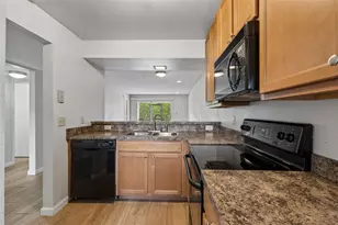 2818 Plaza Terrace Dr, Orlando, FL 32803 - Photo 5