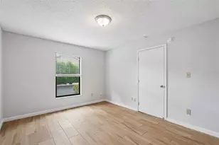 2818 Plaza Terrace Dr, Orlando, FL 32803 - Photo 9