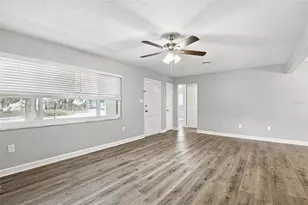 1838 Greenhill Dr, Clearwater, FL 33755 - Photo 11