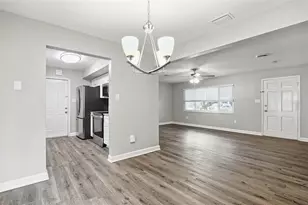 1838 Greenhill Dr, Clearwater, FL 33755 - Photo 13