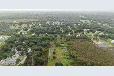 19530 NW 302nd St, Okeechobee, FL 34972 - Photo 9