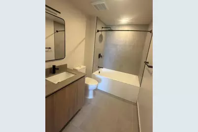 121 NE 5th Street #1413, Miami, FL 33132 - Photo 7