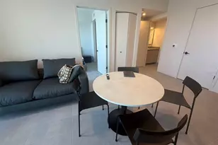 121 NE 5th St, Miami, FL 33132 - Photo 5