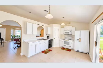 148 Dorchester Court, Kissimmee, FL 34758 - Photo 5