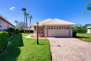 9013 Heathland Ct, Mount Dora, FL 32757 - Photo 1