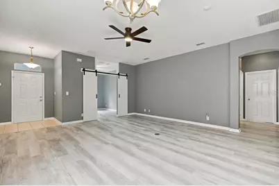 109 Wethersfield Ct, Deland, FL 32724 - Photo 5