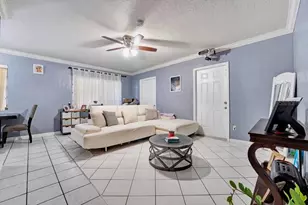 1530 NE 43rd Ct, Pompano Beach, FL 33064 - Photo 5
