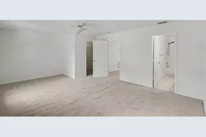 8419 Edgewater Place Boulevard, Tampa, FL 33615 - Photo 21