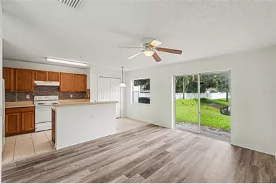 8419 Edgewater Place Boulevard, Tampa, FL 33615 - Photo 13