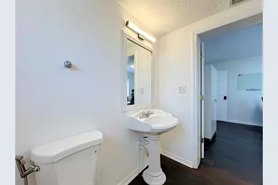 690 N Semoran Boulevard, Orlando, FL 32807 - Photo 39