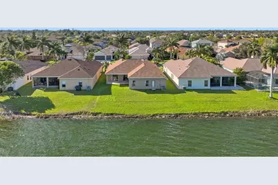 1822 Mira Lago Circle, Ruskin, FL 33570 - Photo 51