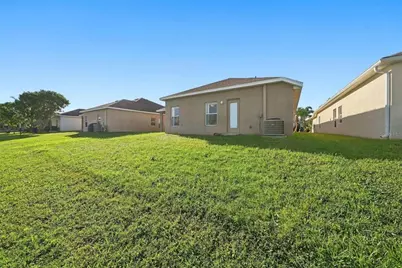 1822 Mira Lago Circle, Ruskin, FL 33570 - Photo 41