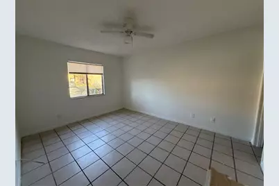 5225 Via Hacienda Circle #B114, Orlando, FL 32839 - Photo 9