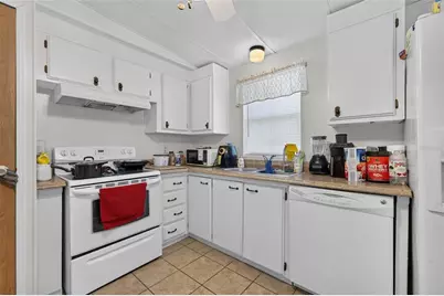 2055 S Floral Avenue #284, Bartow, FL 33830 - Photo 17