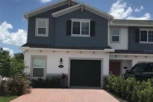 2895 Narcoossee Cmns Wy, Saint Cloud, FL 34771 - Photo 1