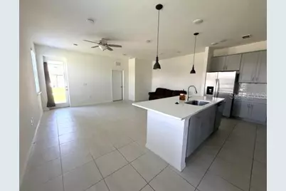 4371 Creek Cove Lane, Kissimmee, FL 34744 - Photo 3