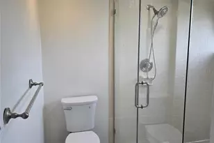 3455 Countryside Blvd, Clearwater, FL 33761 - Photo 9