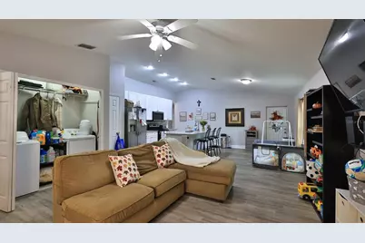 1565 Schaub Avenue, Orange City, FL 32763 - Photo 7