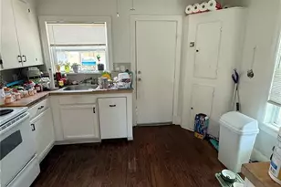 2027 30th Ave N, Saint Petersburg, FL 33713 - Photo 43