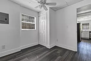 2027 30th Ave N, Saint Petersburg, FL 33713 - Photo 21