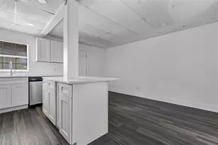 2027 30th Ave N, Saint Petersburg, FL 33713 - Photo 35