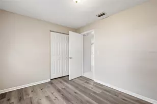 7730 Hinsdale Dr, Tampa, FL 33615 - Photo 29
