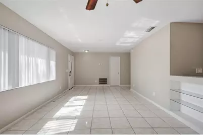 7730 Hinsdale Drive, Tampa, FL 33615 - Photo 5