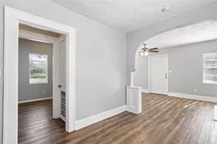 3521 21st Ave S, Saint Petersburg, FL 33711 - Photo 3