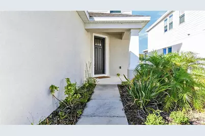 5665 Ficus Aurea Street, Kissimmee, FL 34758 - Photo 3