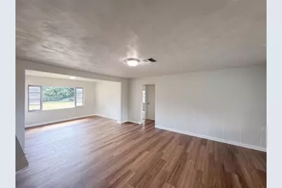 316 E Walnut Street, Avon Park, FL 33825 - Photo 3