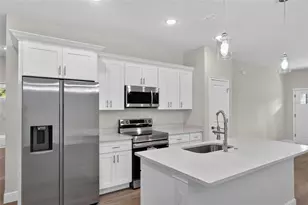 1325 W Evergreen Dr, Citrus Springs, FL 34434 - Photo 9