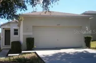 1077 Singleton Cir, Groveland, FL 34736 - Photo 1