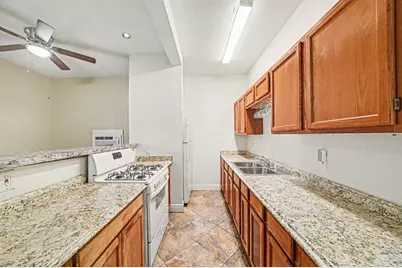 1015 S Peninsula Drive #1,2, Daytona Beach, FL 32118 - Photo 9