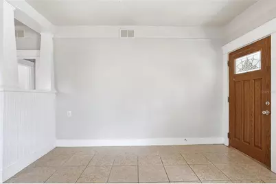 508 E Hugh Street, Tampa, FL 33603 - Photo 5