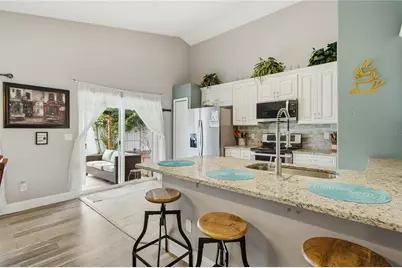 10881 Brown Trout Circle, Orlando, FL 32825 - Photo 7