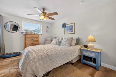 825 46th Street N #B, Saint Petersburg, FL 33713 - Photo 7