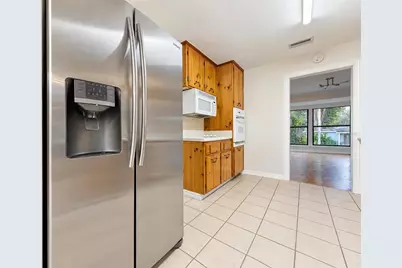 1713 Hillside Drive, Tampa, FL 33610 - Photo 7