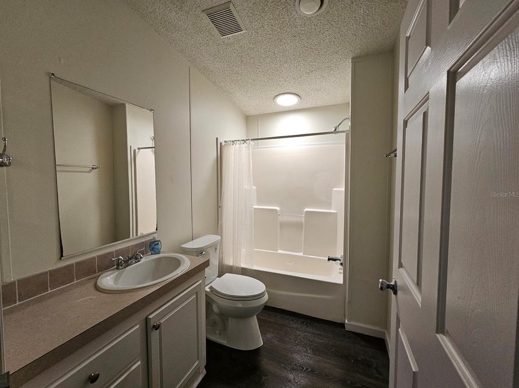 4116 26 St, Okeechobee FL 34974-6501 exterior