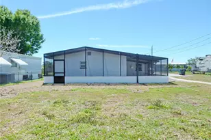 2203 SE 8th Ave, Okeechobee, FL 34974 - Photo 5