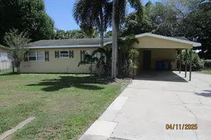 1107 SE 8th Ave, Okeechobee, FL 34974 - Photo 1